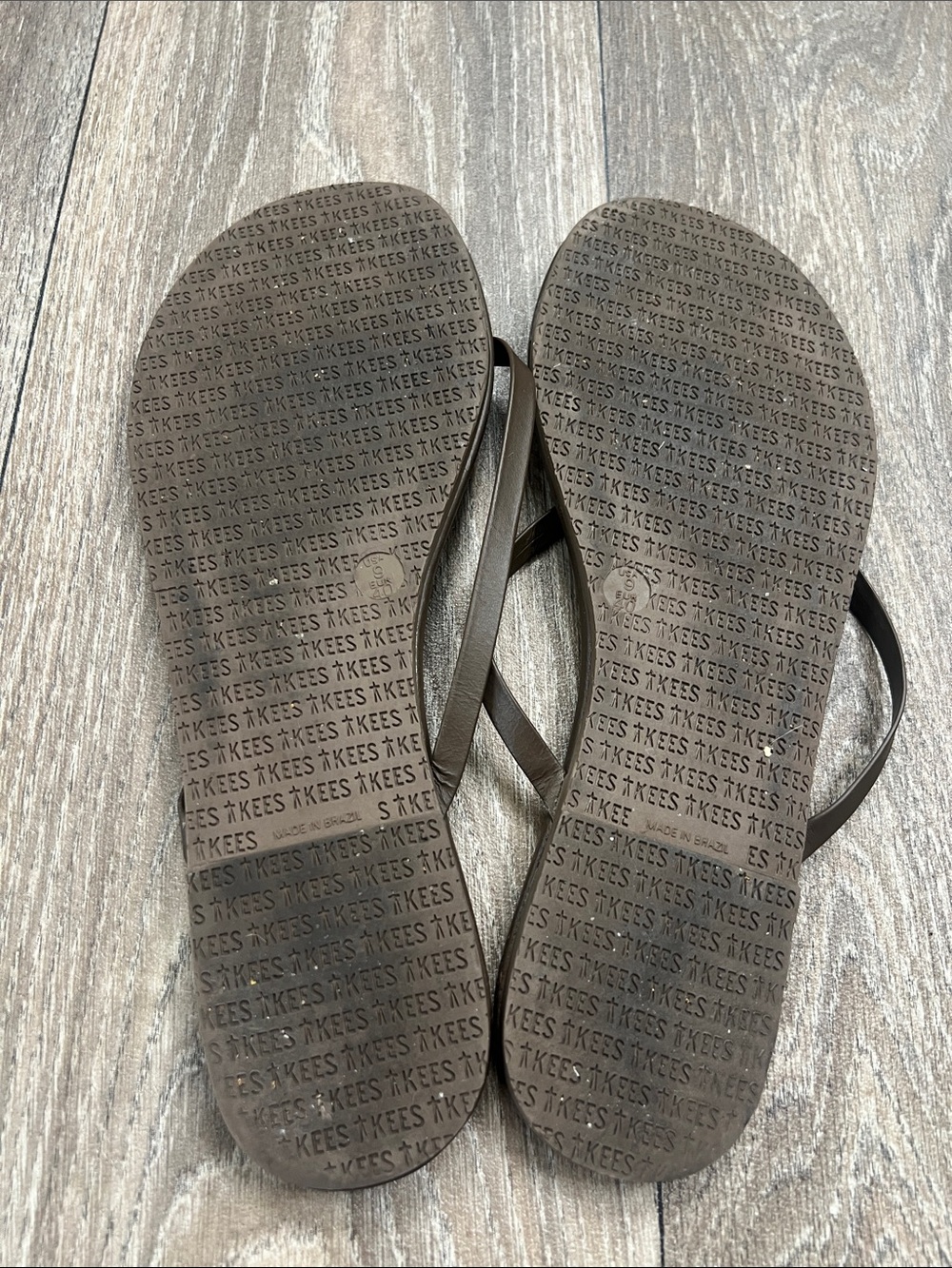 TKEES Chocolate Brown Slim Strap Flip Flops - Picture 5 of 7